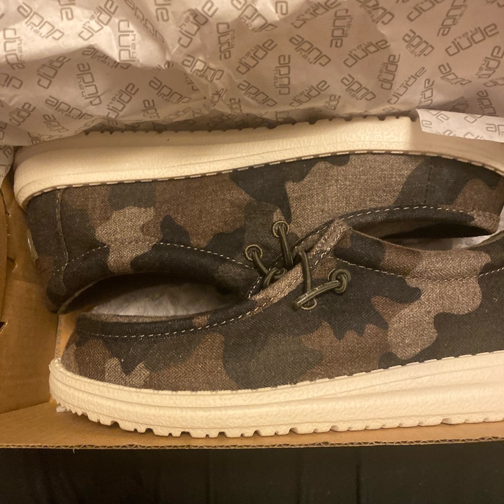Wally Linen Youth Camo Heydudes Size Kids 13